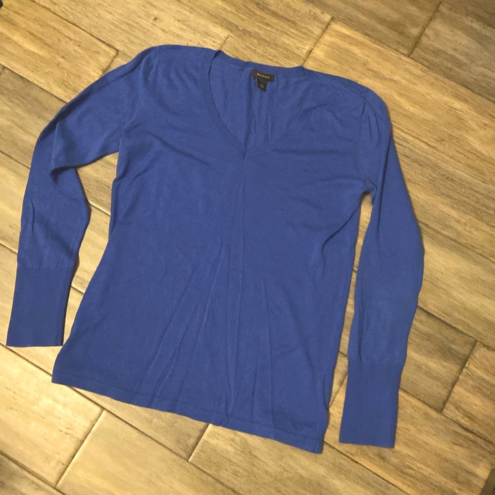 Halogen blue V neck cotton sweater-lightweight